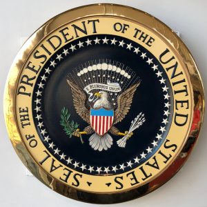 gold presidential seal